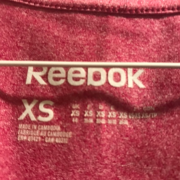 Girls ReeBok top - Picture 2 of 3